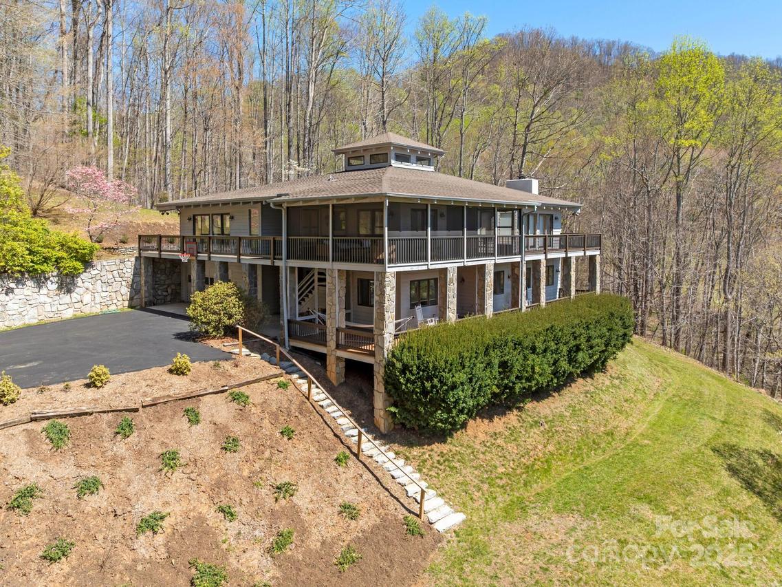 445 Country Club Dr. #H5, Canton, NC 28716
