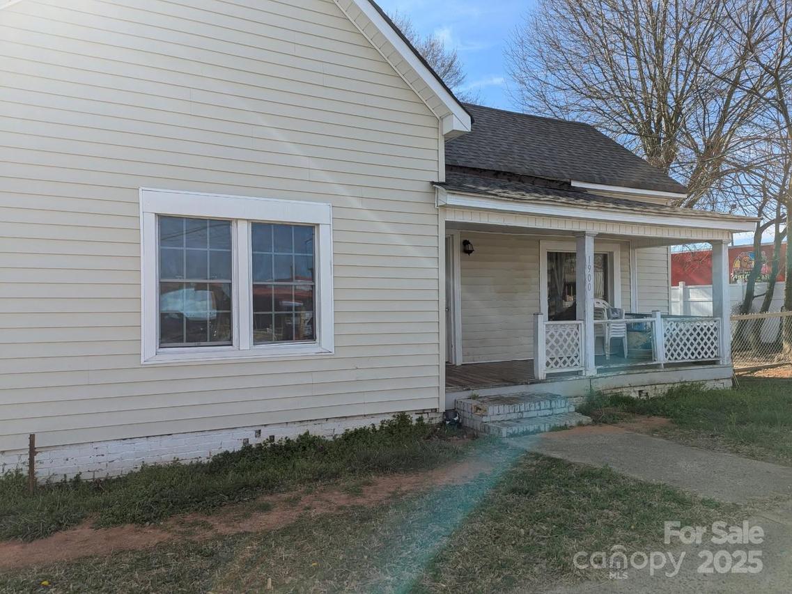 1900 E Ozark Ave., Gastonia, NC 28054