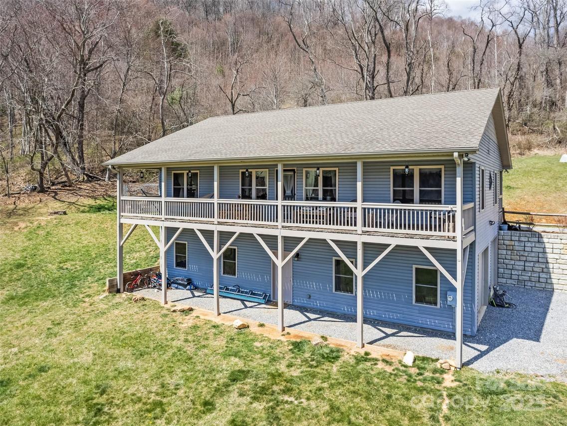 153 Trinity Dr., Clyde, NC 28721