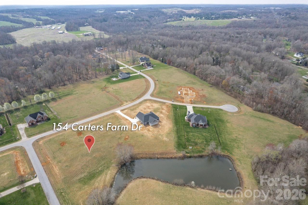 154 Carters Farm Dr., Statesville, NC 28625