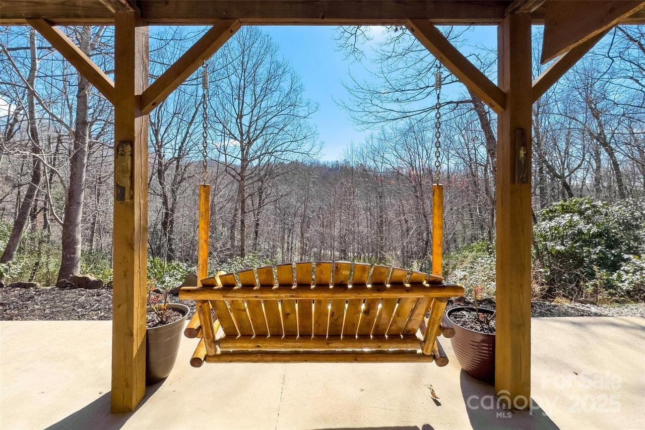 2245 Mckenzie Way #754, Old Fort, NC 28762
