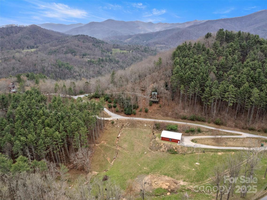 9999 Panther Creek Rd. #B, Clyde, NC 28721