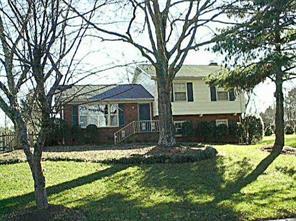 6919 Old Forge Dr., Charlotte, NC 28226