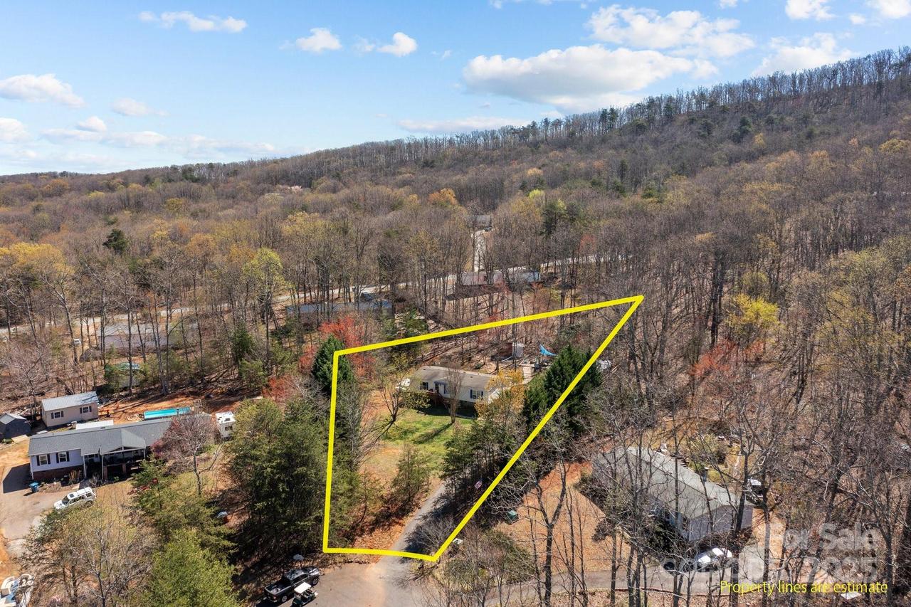 4793 Appaloosa Ln., Maiden, NC 28650
