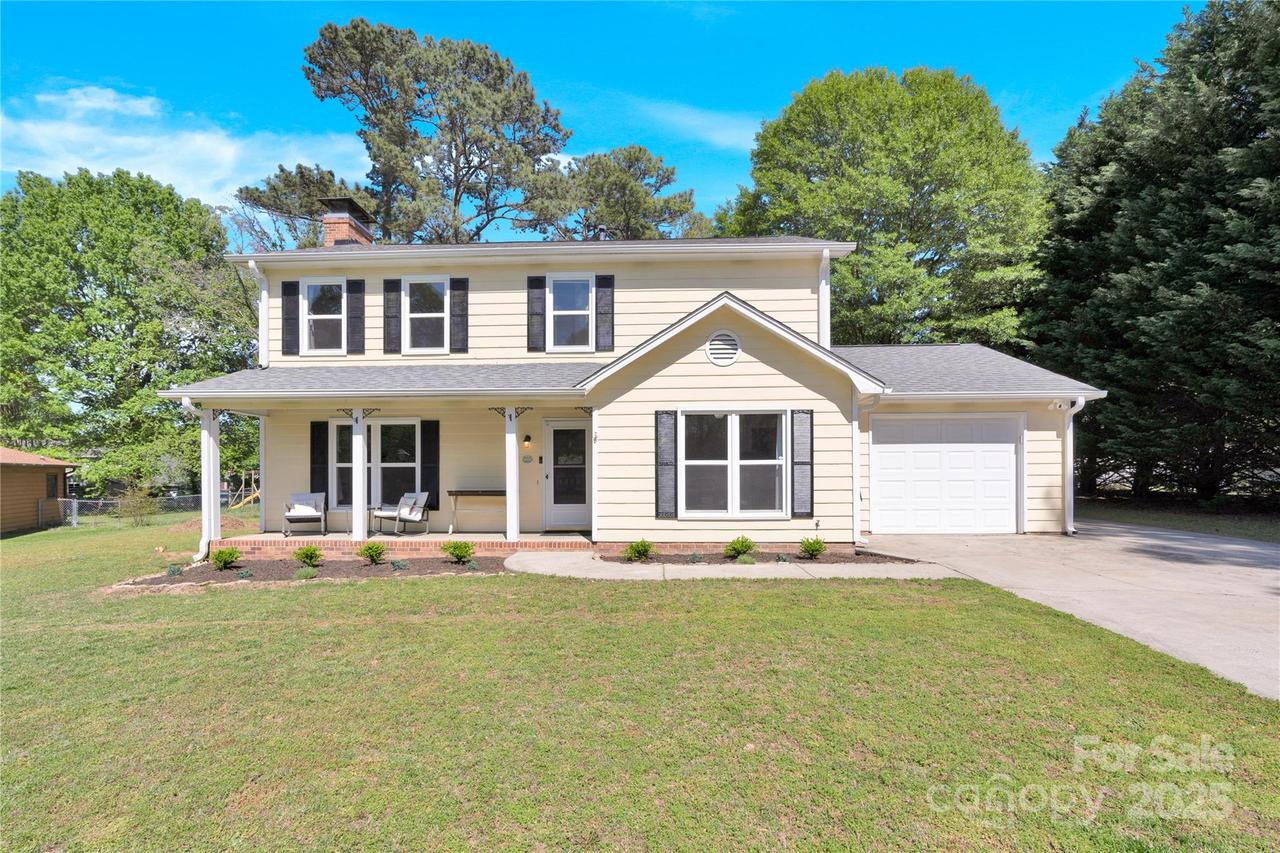 1308 Spring Lake Dr., Gastonia, NC 28054