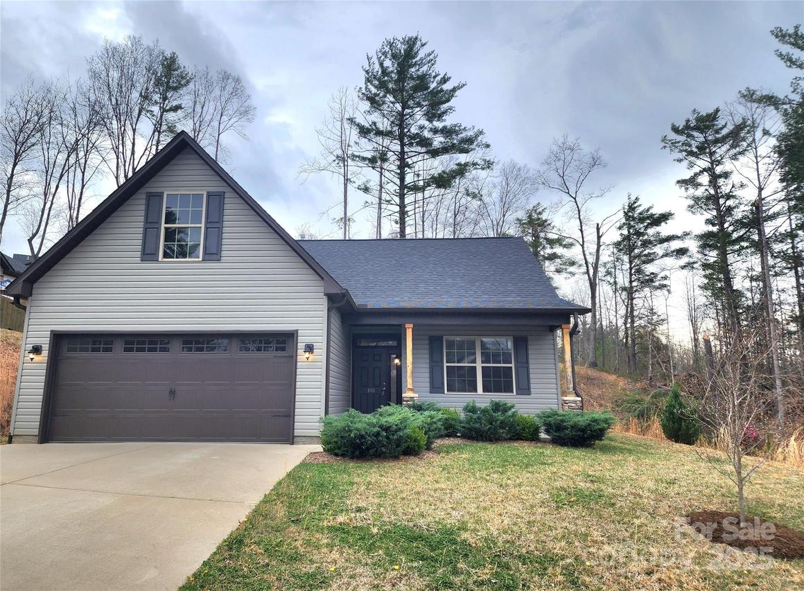 105 Water Leaf Dr., Weaverville, NC 28787