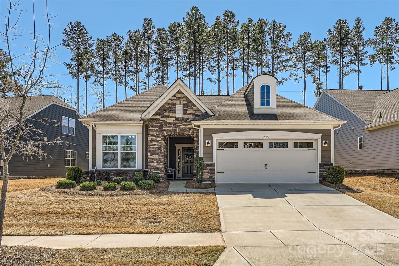 525 Cellini Pl., Mount Holly, NC 28120