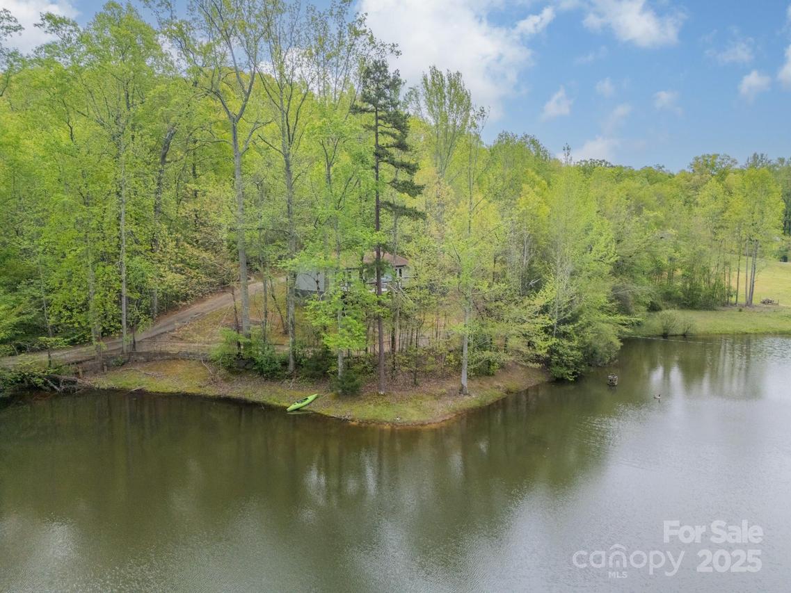 807 and 809 Sparrow Springs Rd., Kings Mountain, NC 28086