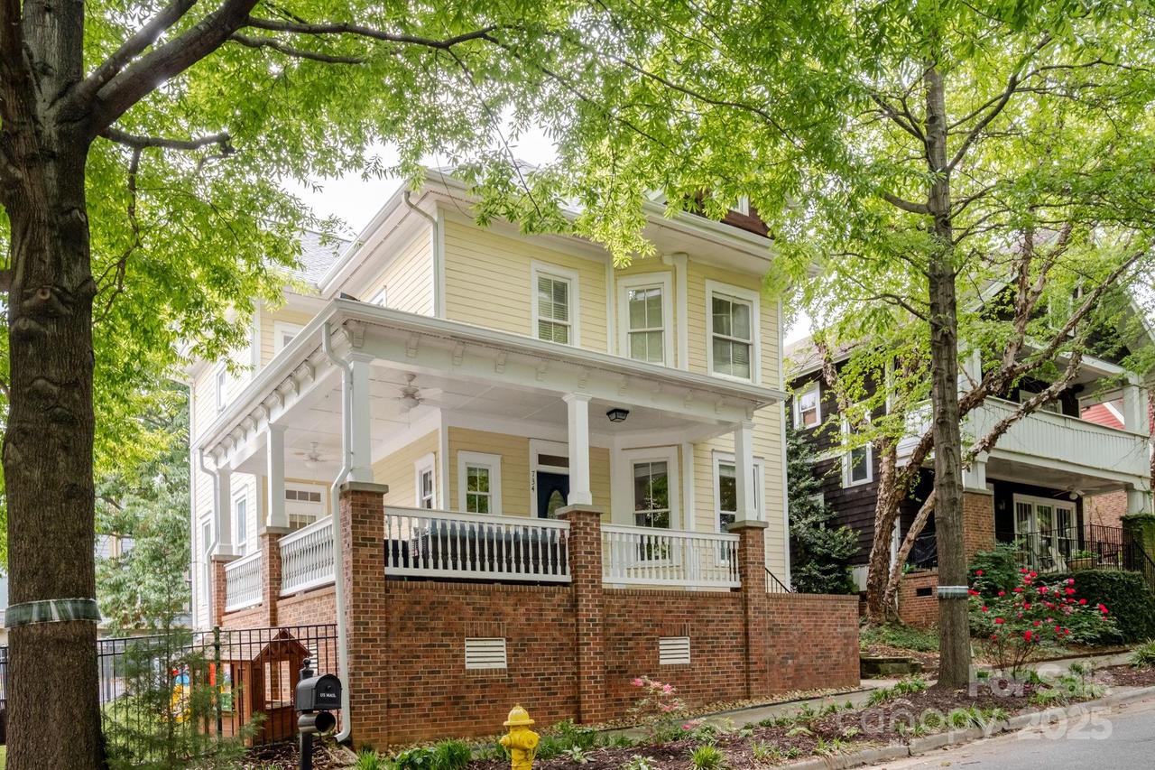 734 E 10th St., Charlotte, NC 28202