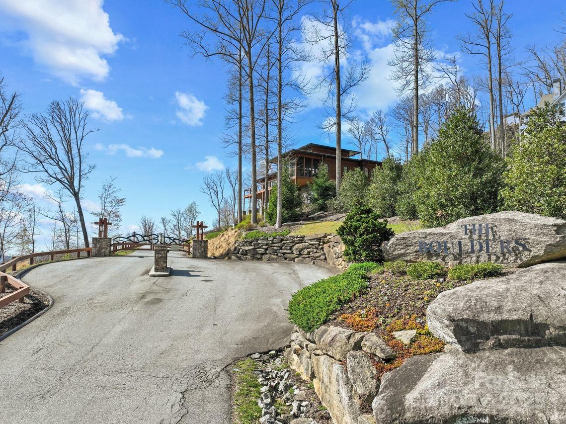 52 Lemongrass Tr. #W2, Hendersonville, NC 28791
