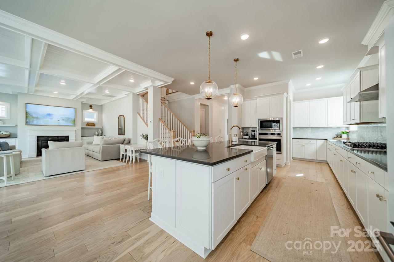 11036 Shreveport Dr., Huntersville, NC 28078
