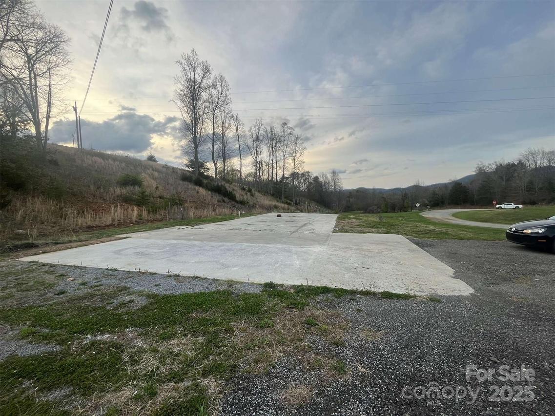 [Address Hidden by Seller], Hot Springs, NC 28743