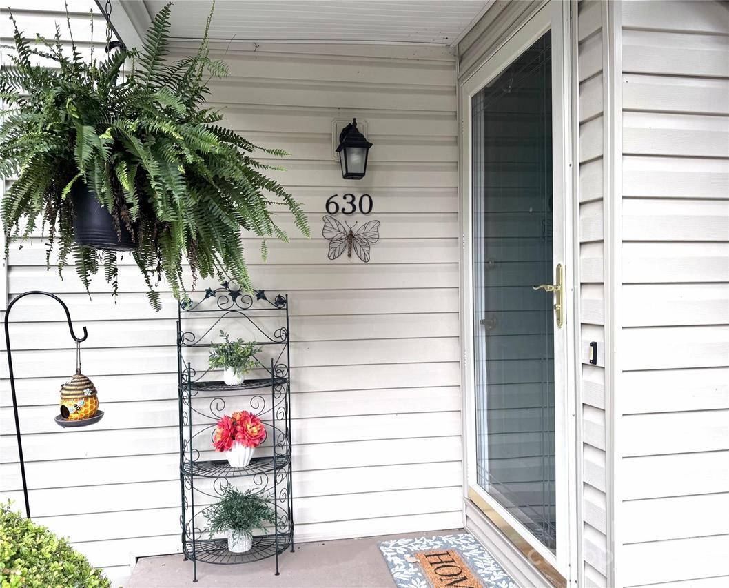 630 Britton Creek Dr., Hendersonville, NC 28791