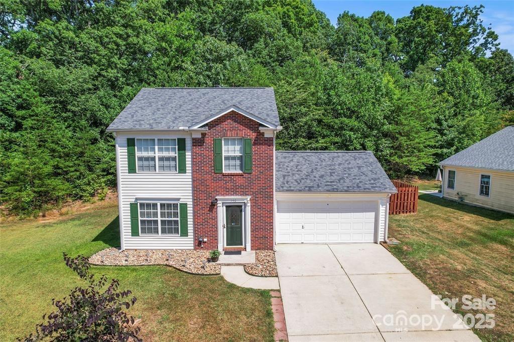 140 Camforth Dr., Mooresville, NC 28117