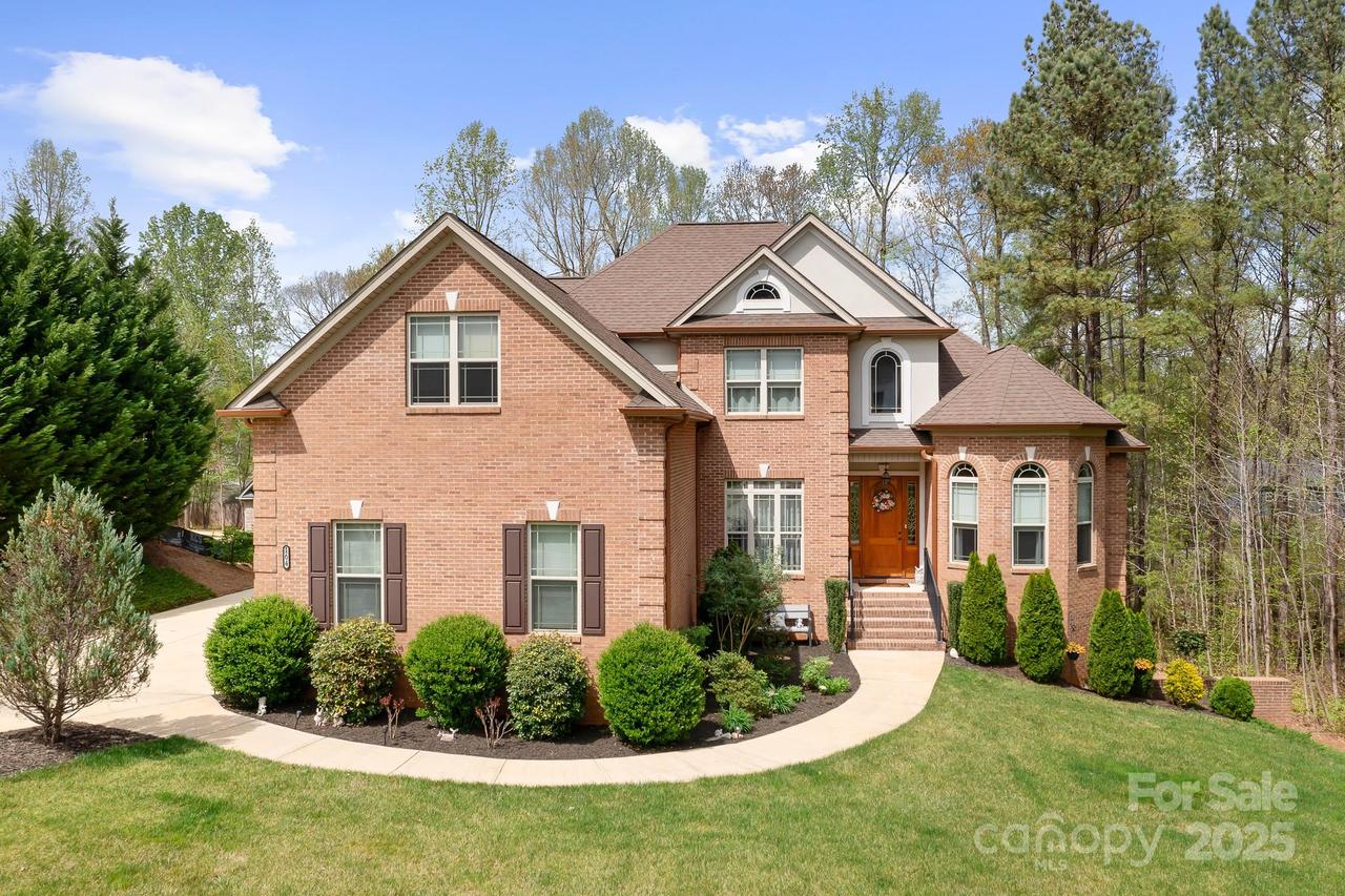 164 Crooked Branch Way, Troutman, NC 28166