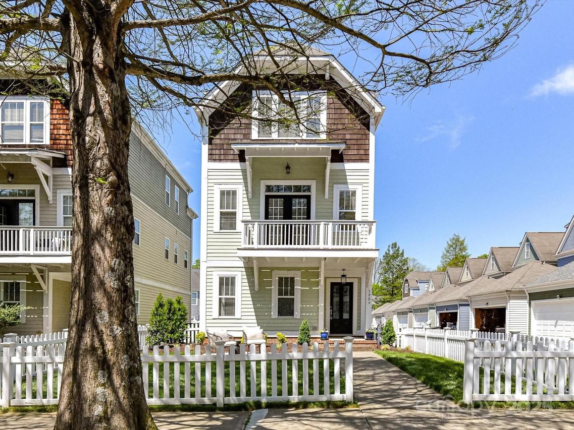 1904 Lela Ave., Charlotte, NC 28208