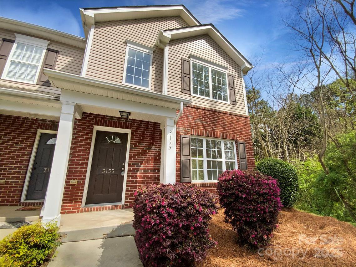 3155 Golden Dale Ln., Charlotte, NC 28262