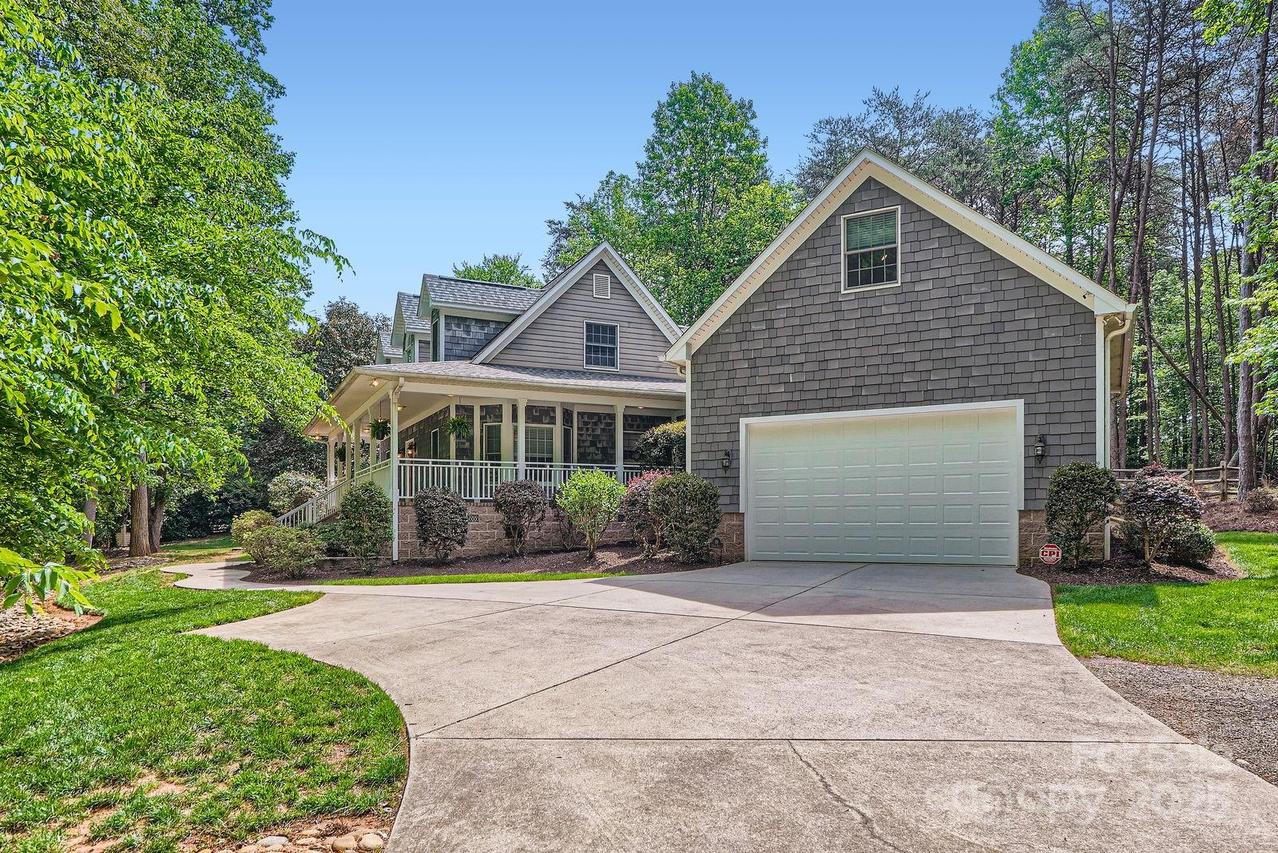 119 Taylor Ct., Mooresville, NC 28117