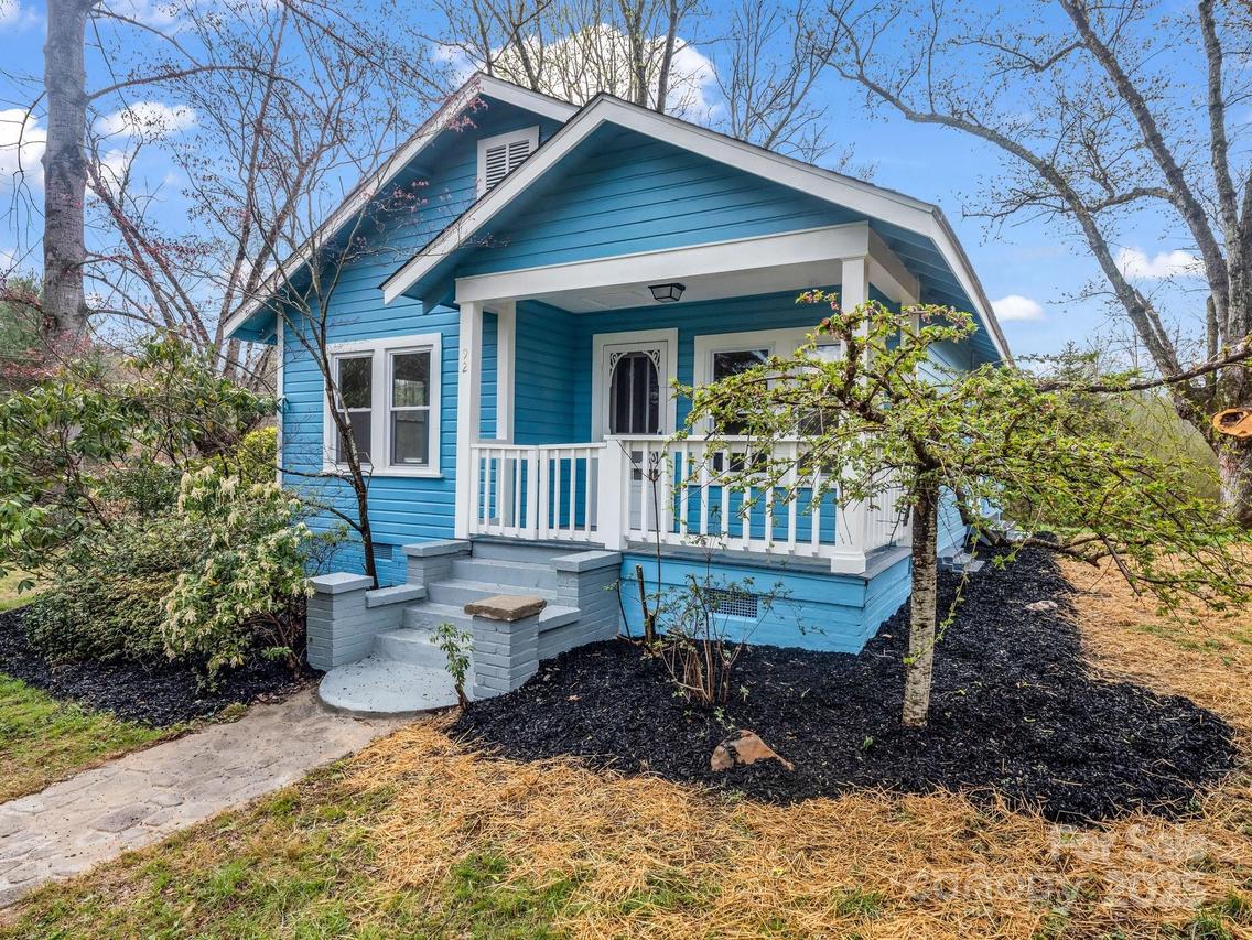 92 Bailey Rd., Candler, NC 28715