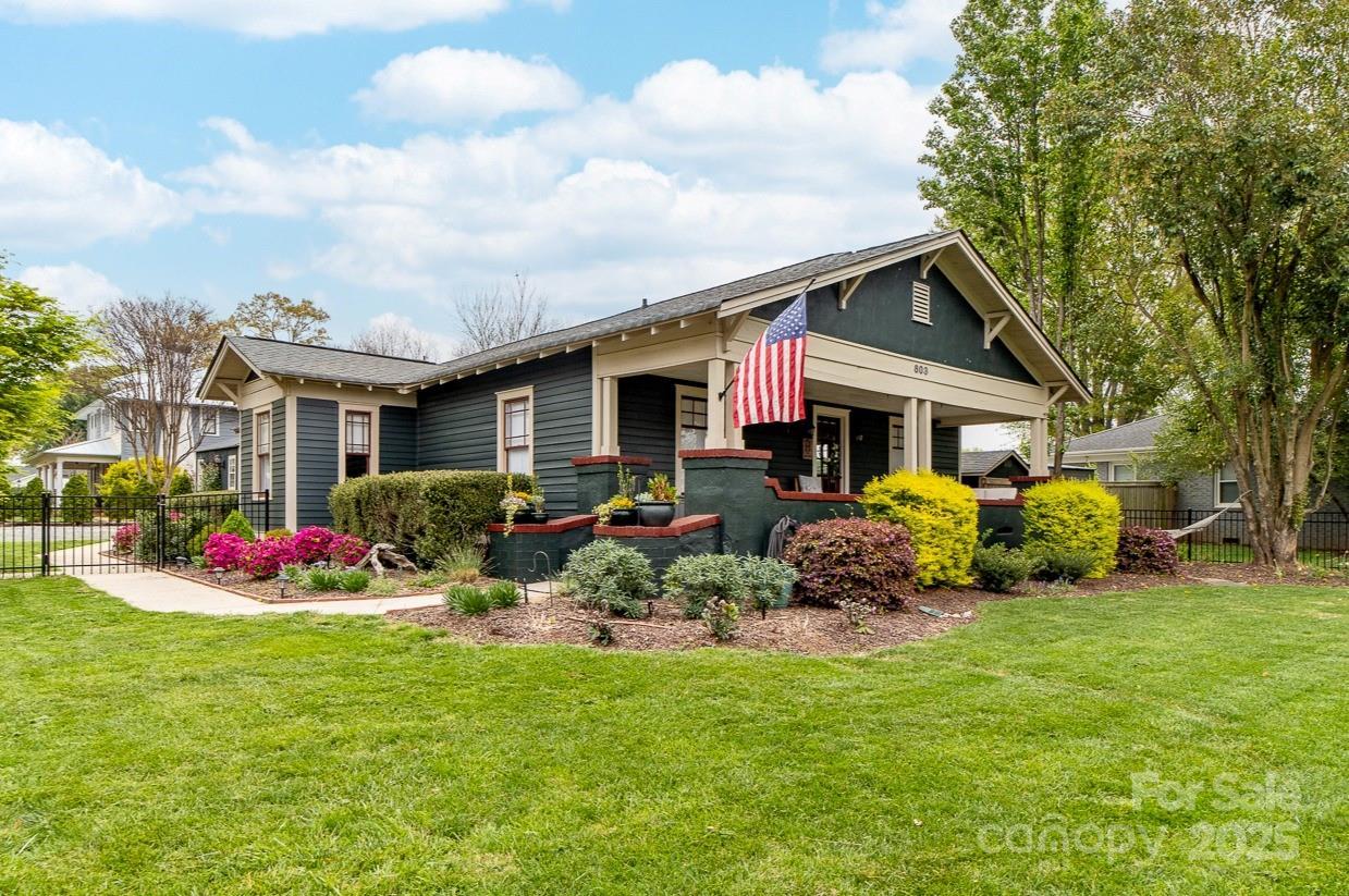 803 Catawba St., Belmont, NC 28012