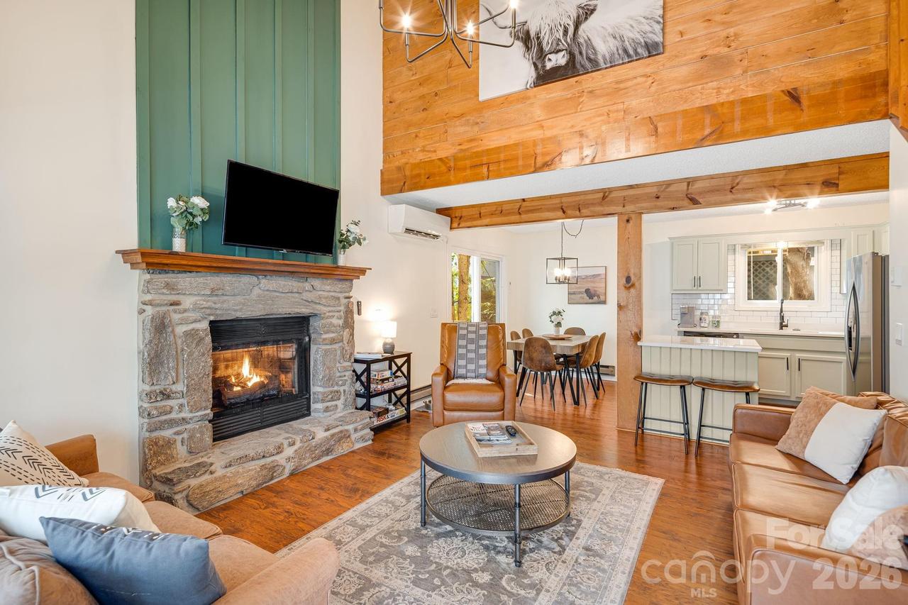 21 Susan Dr., Maggie Valley, NC 28751