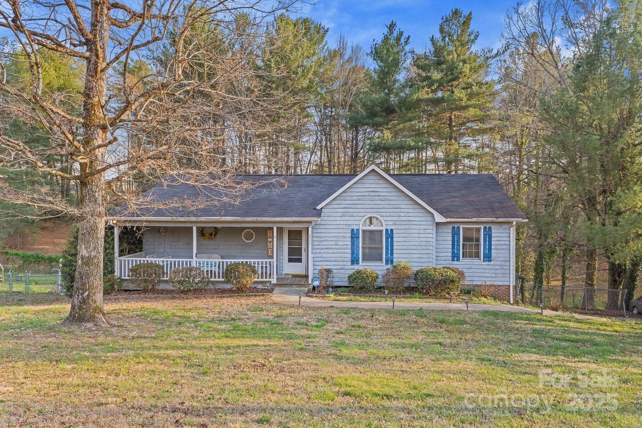 3777 Rain Valley Dr., Hudson, NC 28638