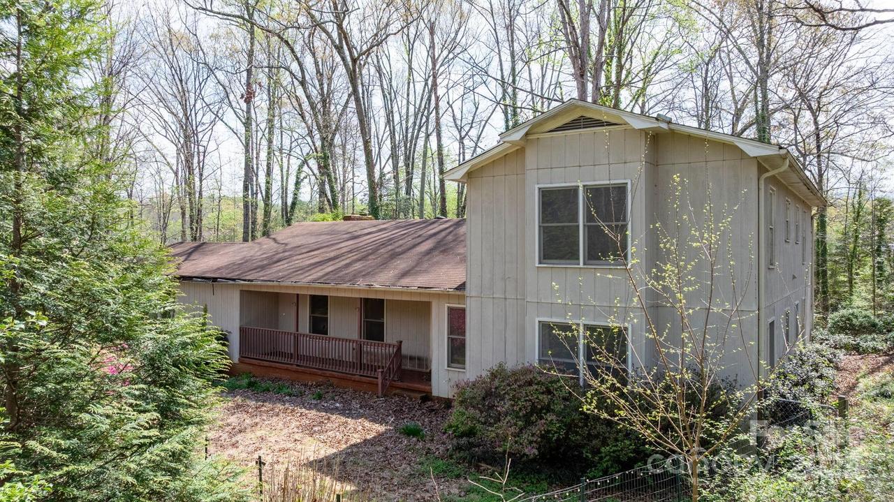 507 Rector Ave., Valdese, NC 28690
