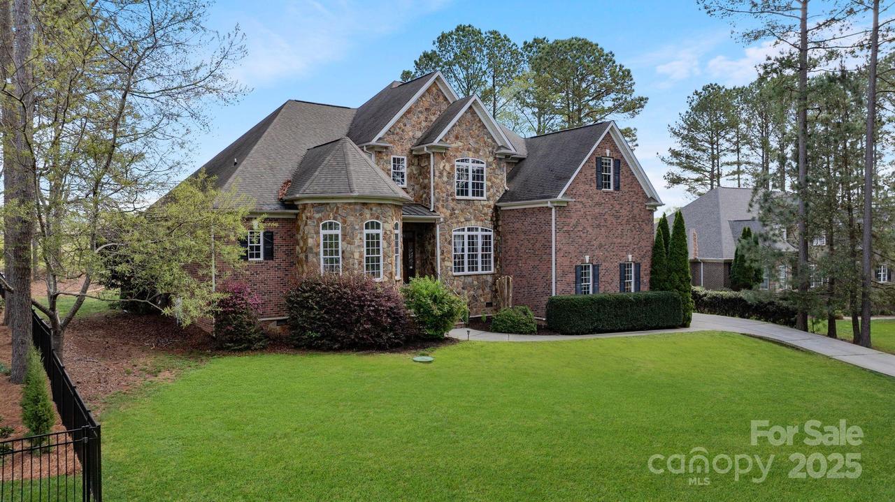 116 Whispering Cove Ct., Mooresville, NC 28117