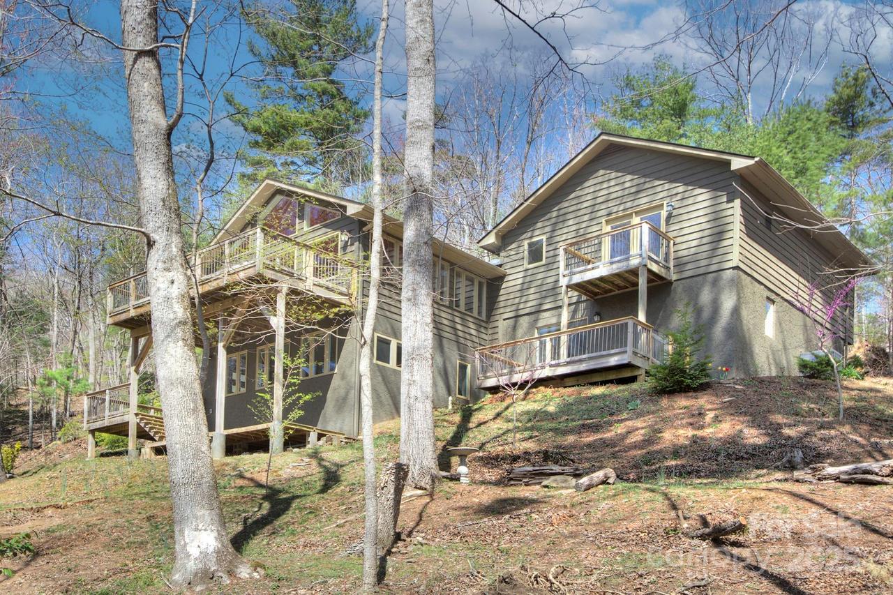 80 Vance Gap Rd., Asheville, NC 28805