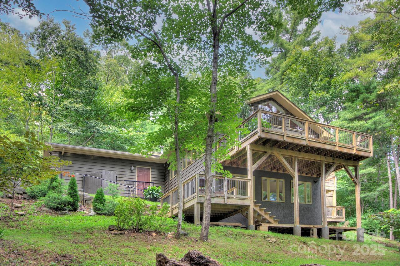 80 Vance Gap Rd., Asheville, NC 28805