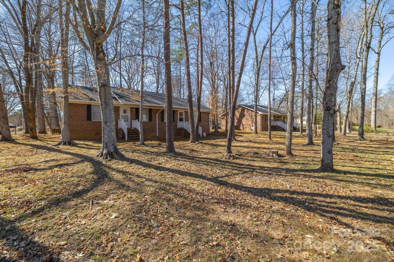 605 & 607 Franklin Dr., Eden, NC 27288