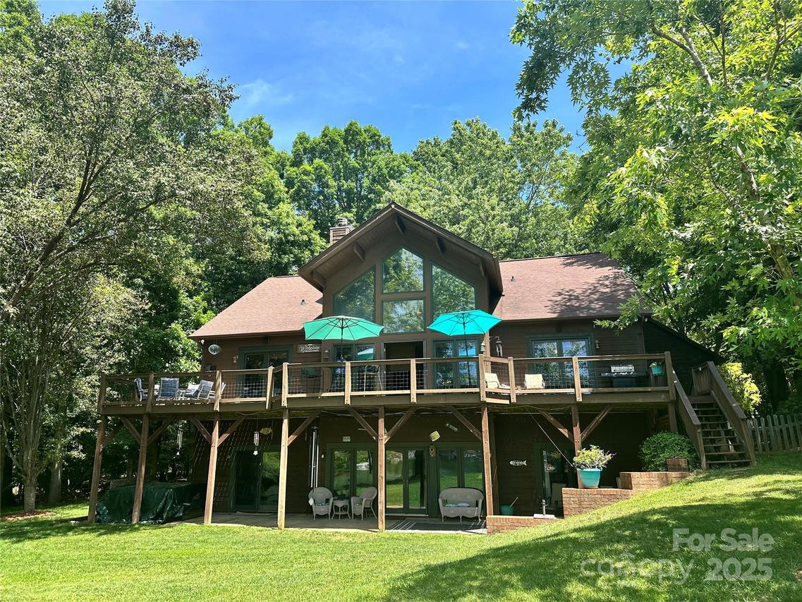307 Stillwater Rd., Troutman, NC 28166