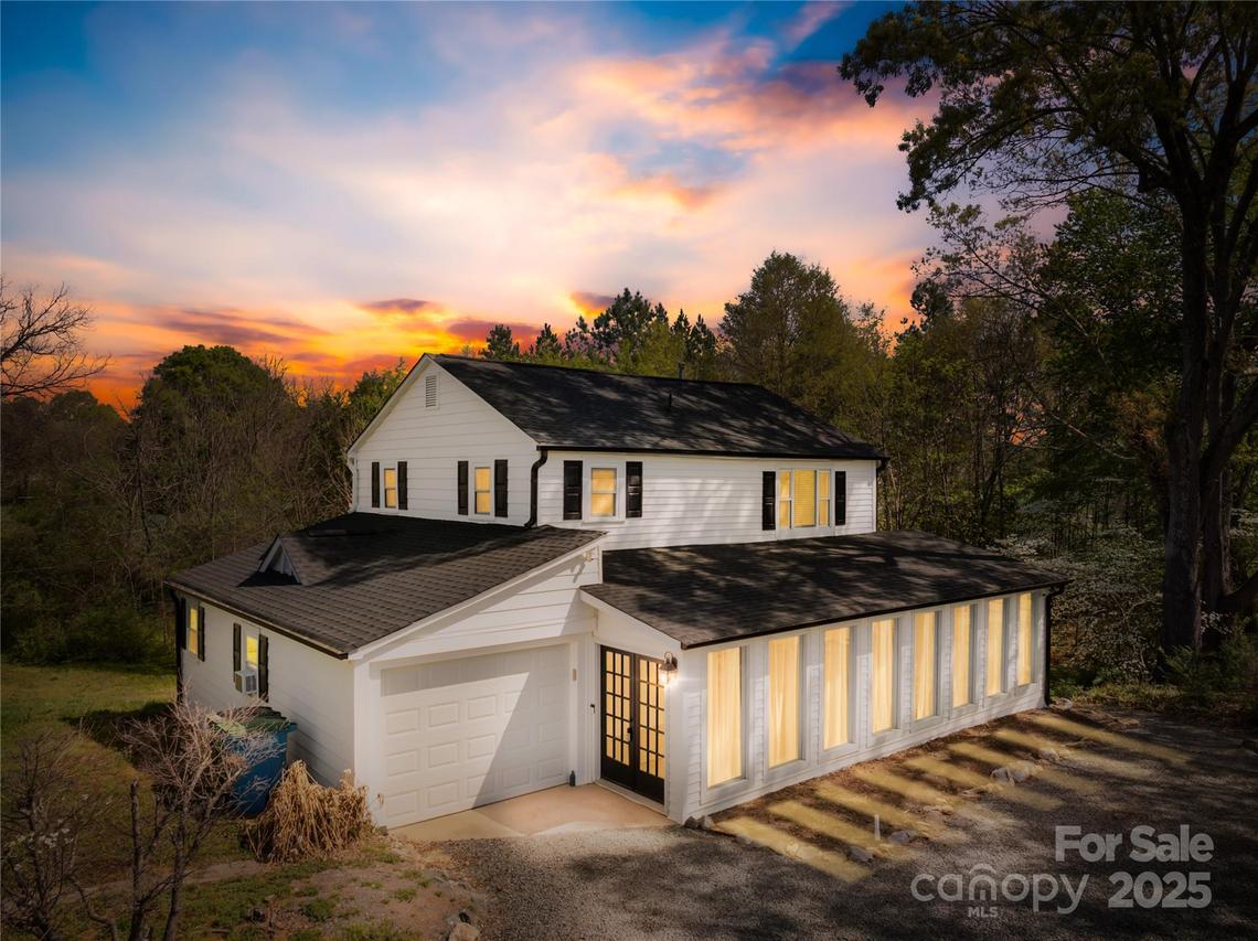 4375 Creek Ave., Midland, NC 28107