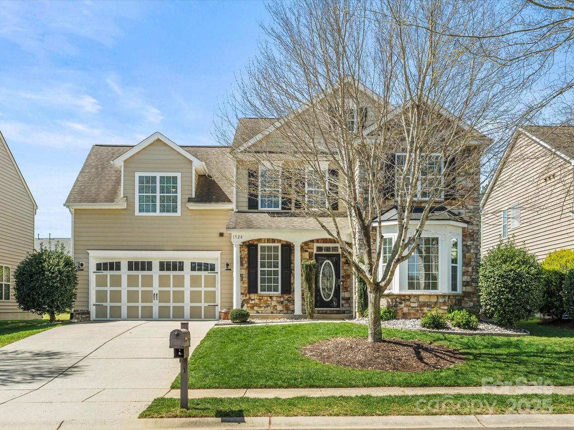 1528 Ridge Haven Rd., Waxhaw, NC 28173