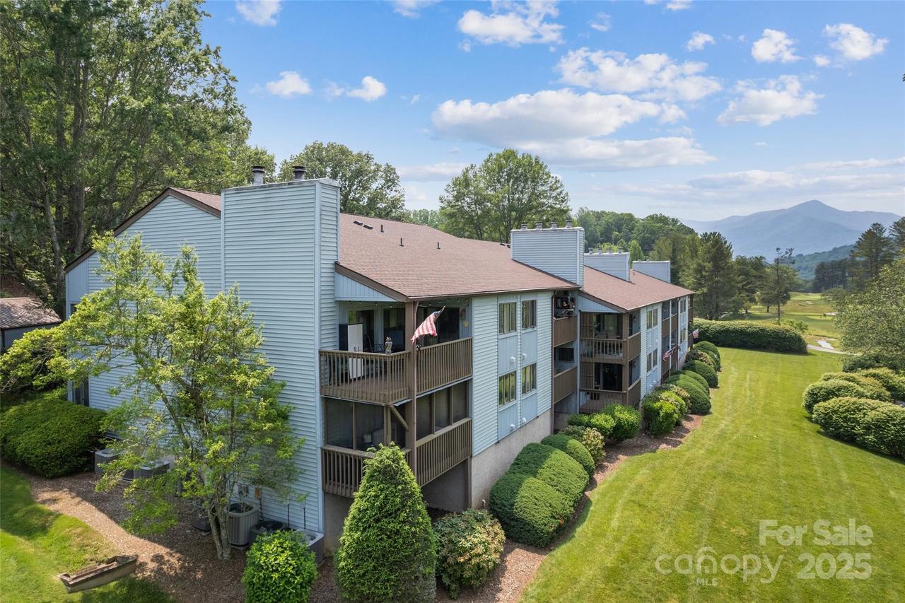87 Willow Rd. #D-16, Waynesville, NC 28786