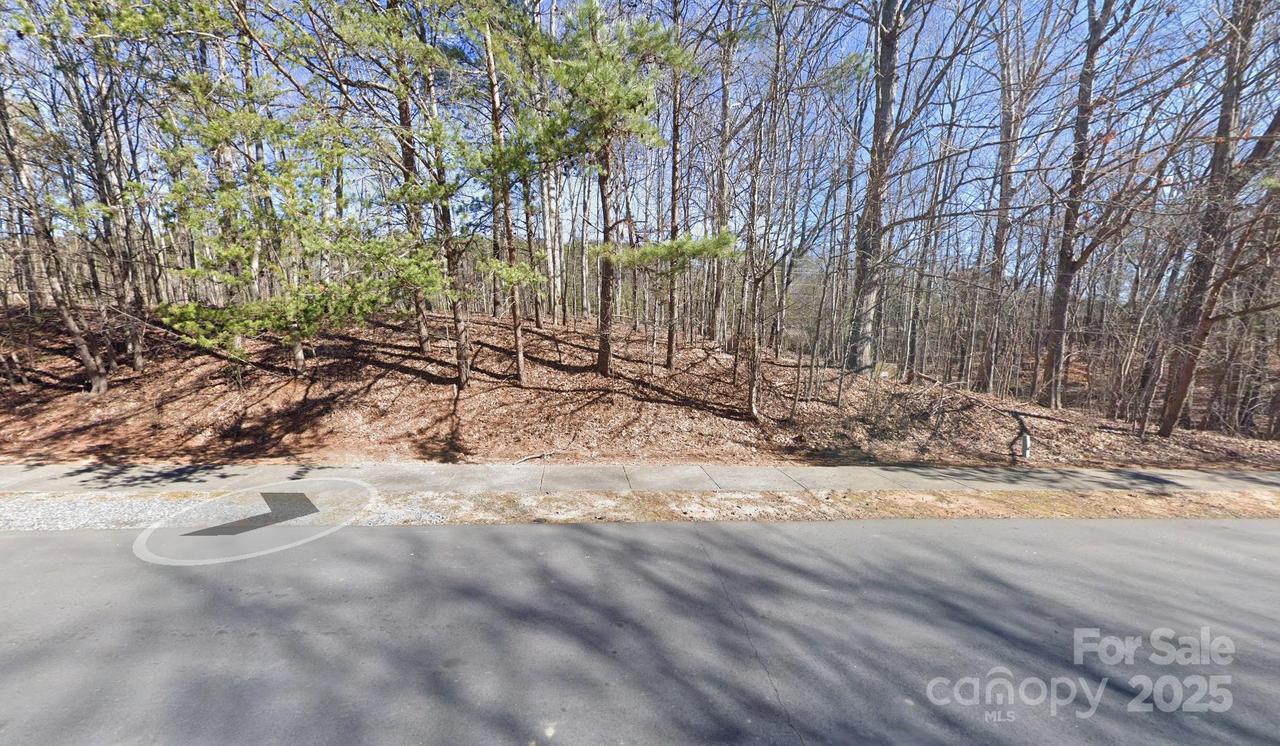 15000 Majestic Oak Dr., Charlotte, NC 28278