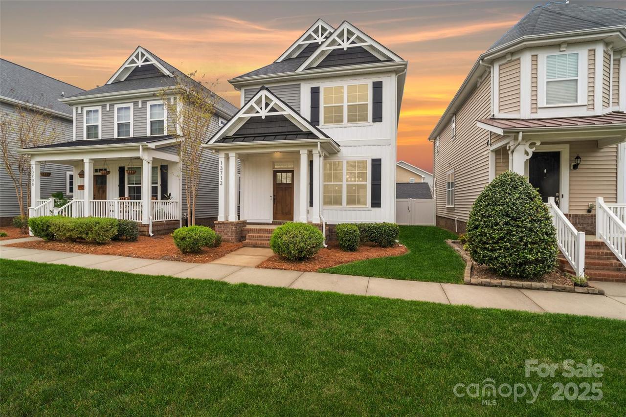 13712 Bonnerby Ct., Huntersville, NC 28078