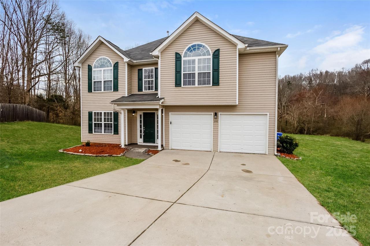 240 Bluffton Rd., Mooresville, NC 28115