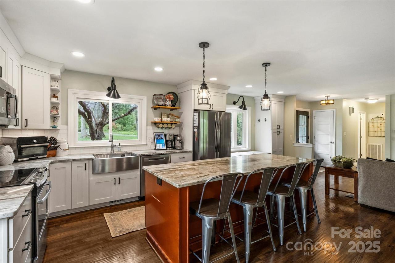 9025 Shields Dr., Huntersville, NC 28078