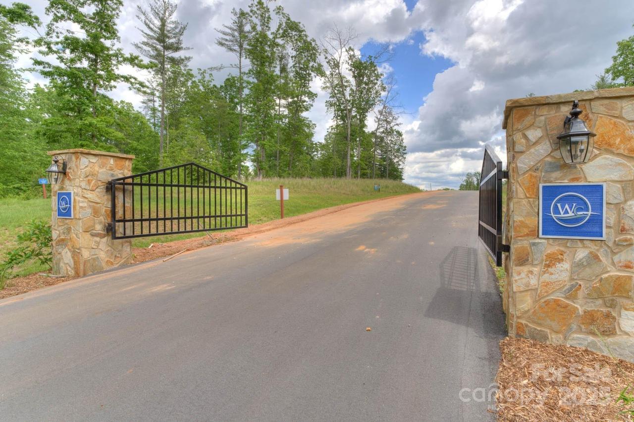 220 Big View Ln., Granite Falls, NC 28630