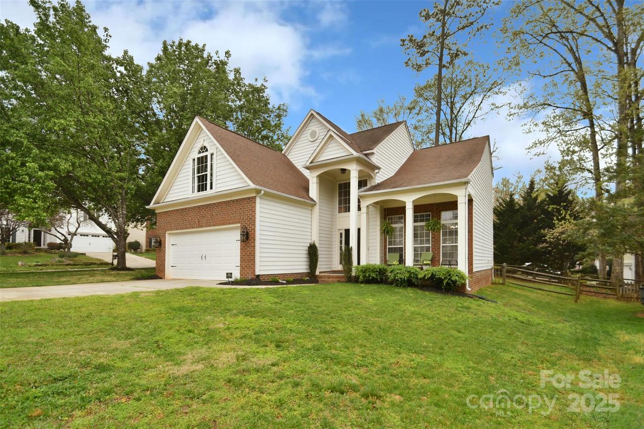 6301 Baberton Ct., Charlotte, NC 28269
