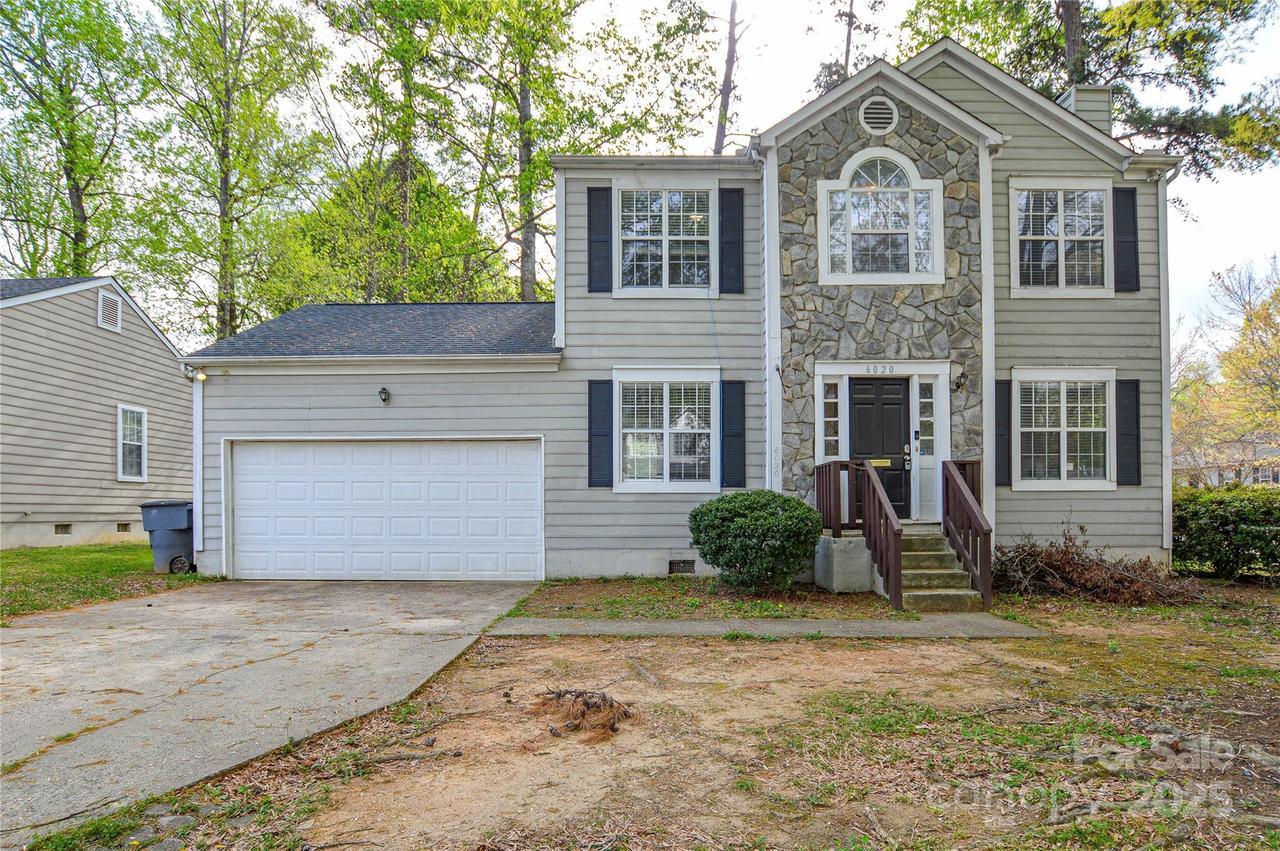 6020 Running Deer Rd., Charlotte, NC 28214