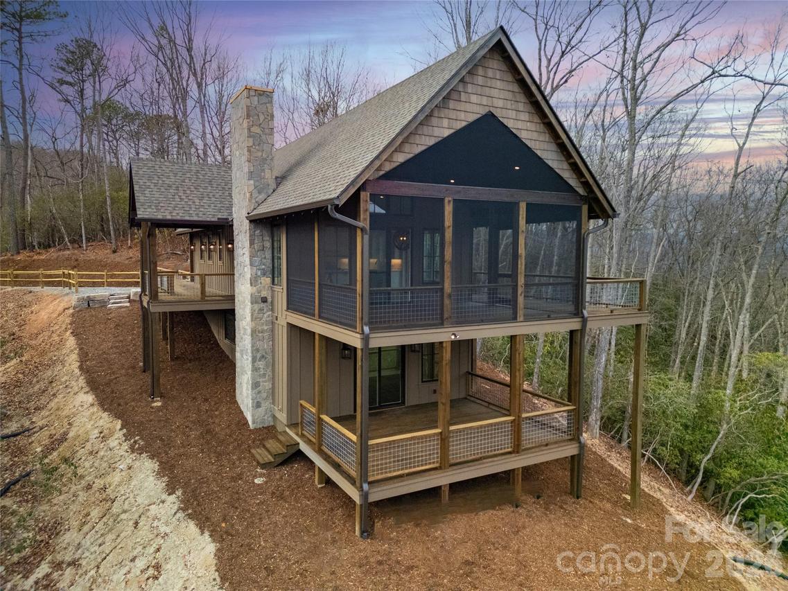 371 E Falls View Dr., Pisgah Forest, NC 28768