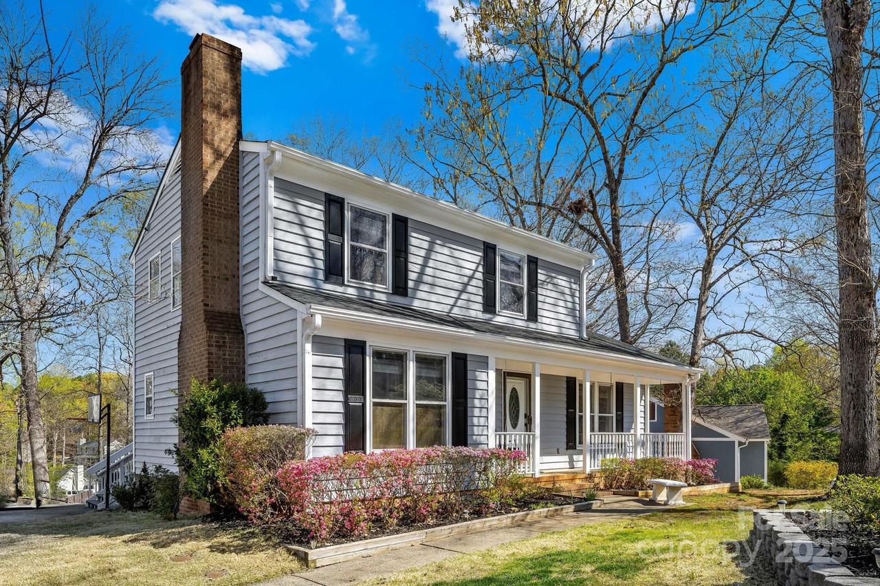 9718 Barkridge Rd., Mint Hill, NC 28227