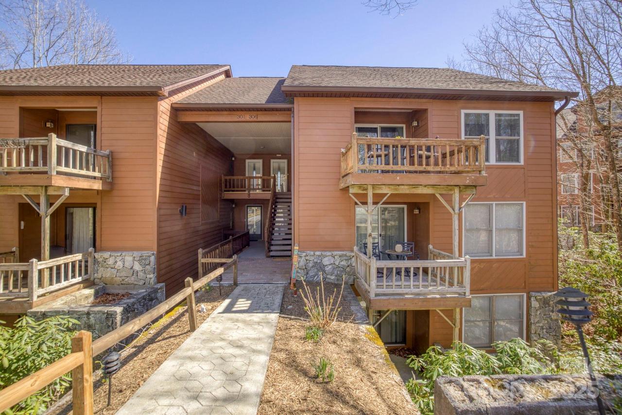 73 Toxaway Views Dr. #306, Lake Toxaway, NC 28747