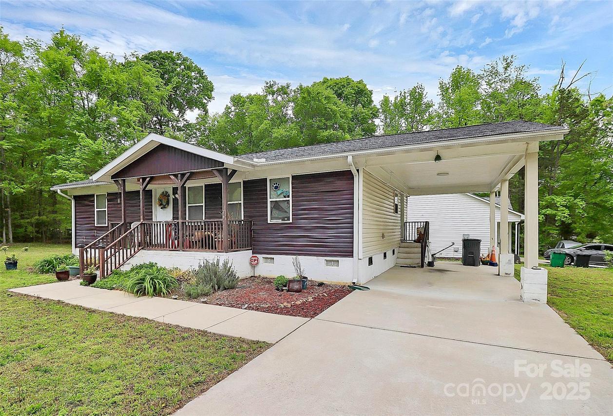 8301 Washington Blvd., Charlotte, NC 28262