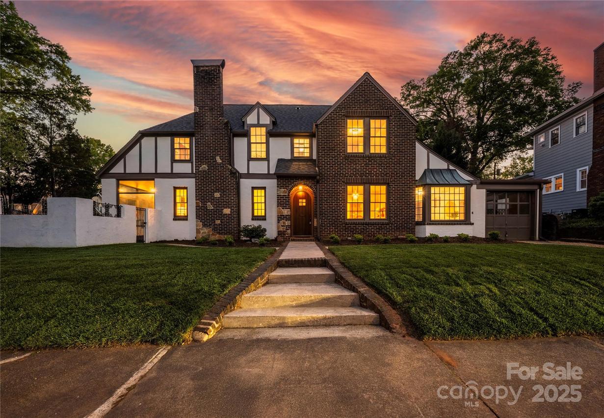 1842 Asheville Pl., Charlotte, NC 28203