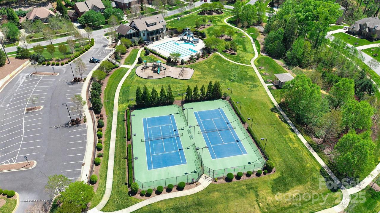 8313 Balcony Bridge Rd., Huntersville, NC 28078