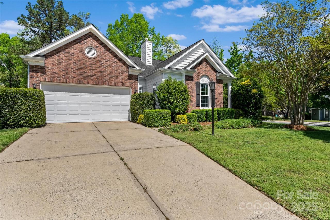 11841 Mourning Dove Ln., Charlotte, NC 28269