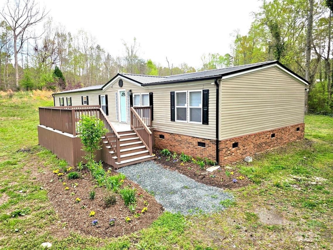 134 Watterson Rd., Grover, NC 28073